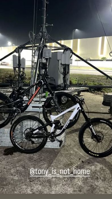 Cadru custom facucut din chromally white stallion + cadru de two 15