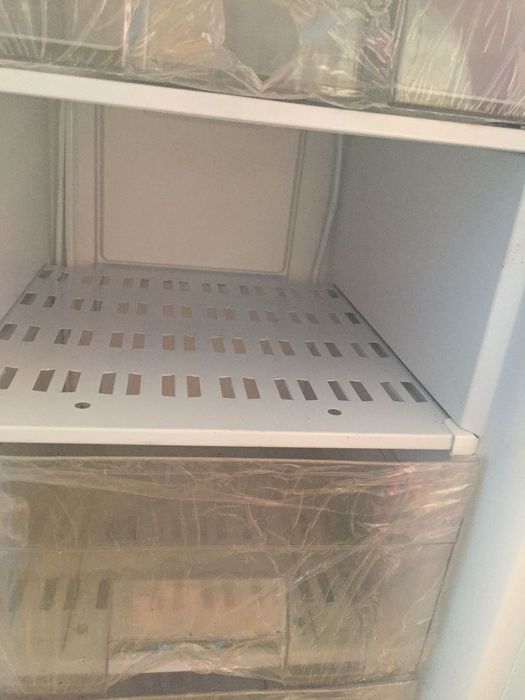 Морозильник на продажу