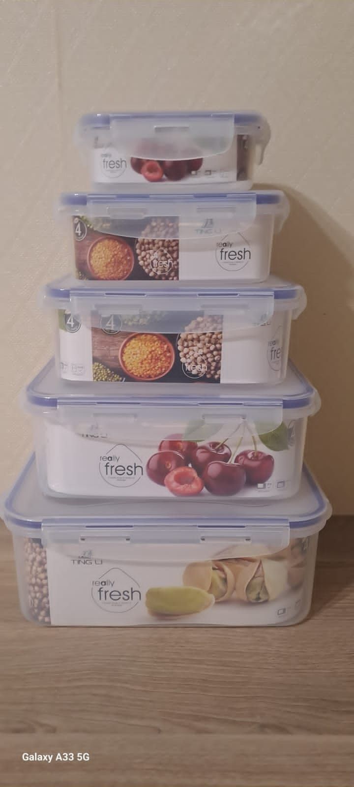 Набор контейнеров для хранения продуктов
