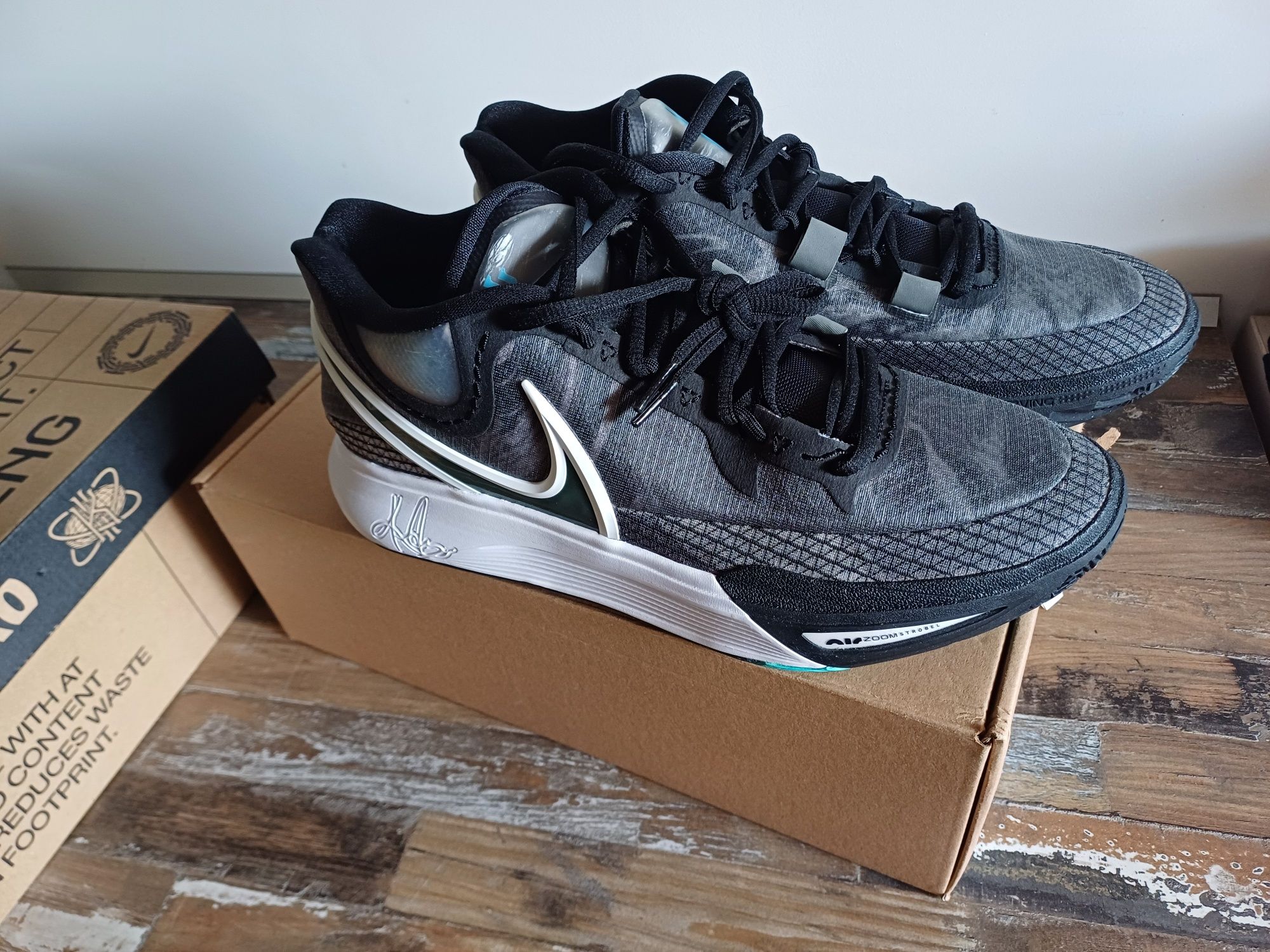 Мъжки маратонки Nike Kyrie 8