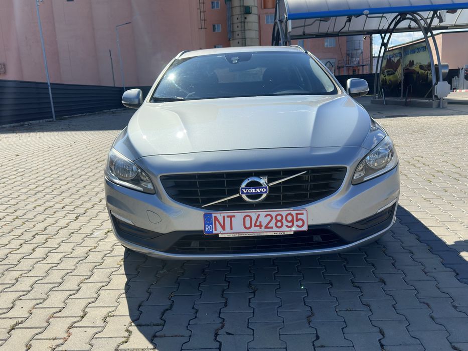 Volvo V60 - 2016 - 2.0 Diesel - 118CP