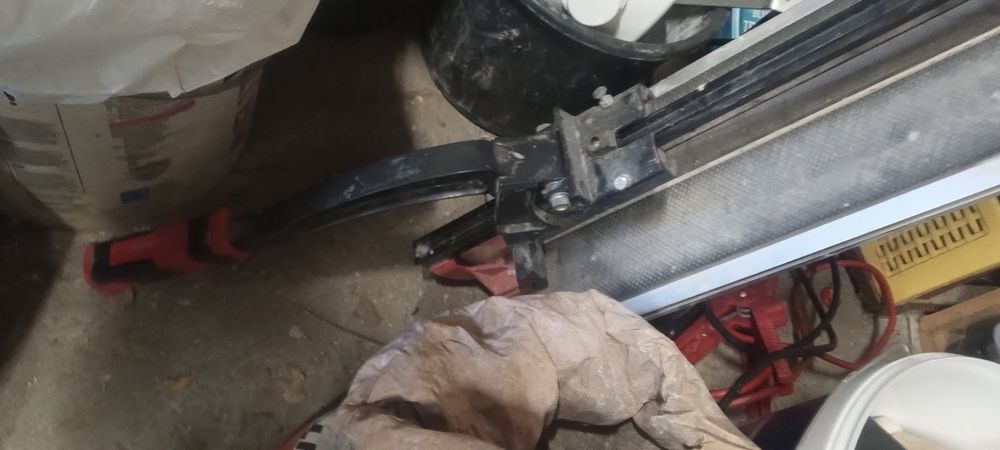 MTX Vând sau schimb cu flex pe acumulator cu tot cu încărcător