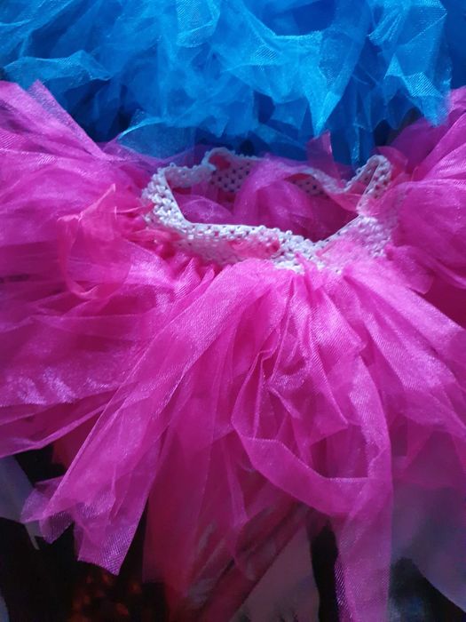 Fustita din tull roz si albastru deschis fetița ieftina