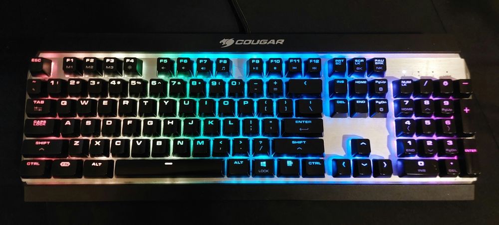 Cougar Attack X3 RGB Brown Cherry MX