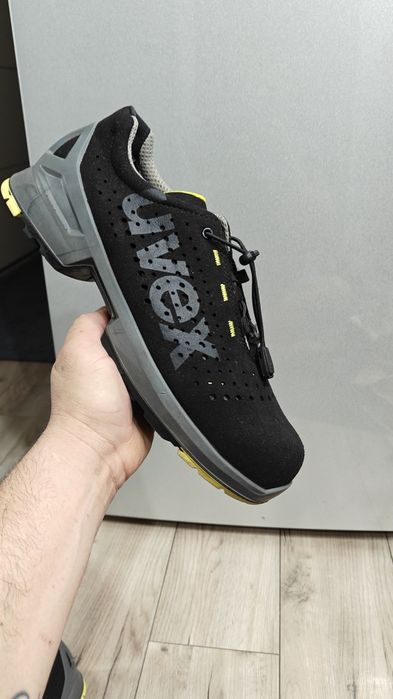 Uvex  mărimea 45