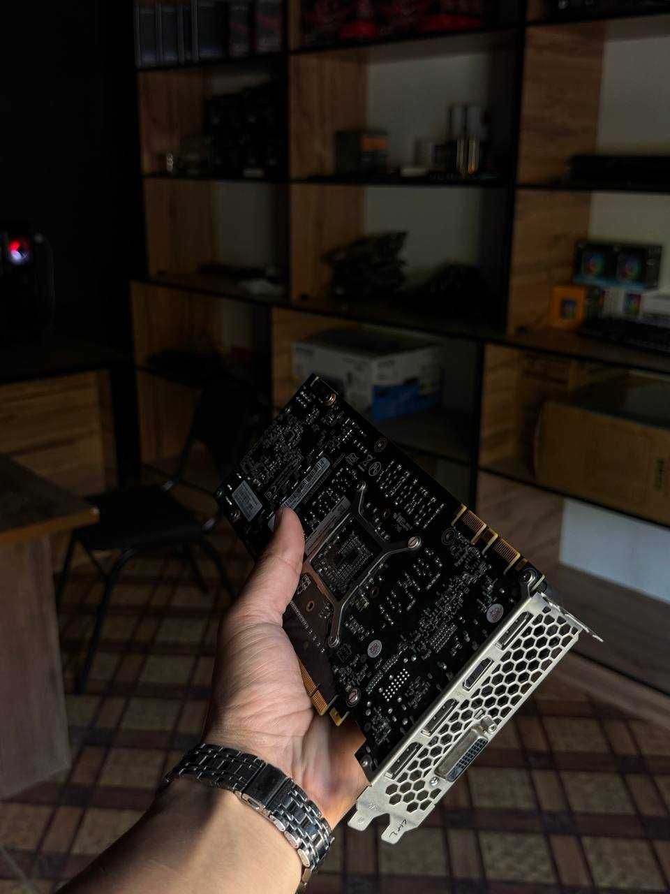 Videokarta GTX 1070 ti 8GB