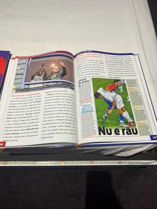 Carte Gigi Becali si Steaua.