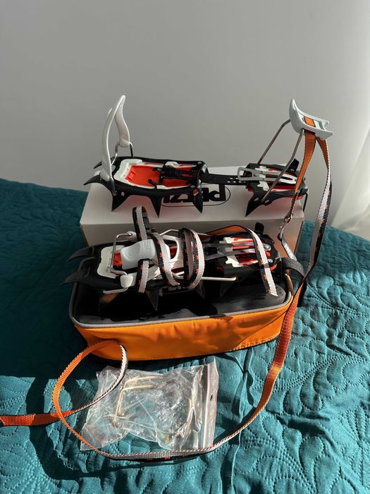 Colțari Petzl – 12 puncte