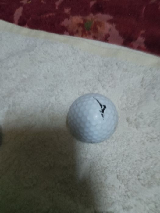 Mingi de golf an stare buna