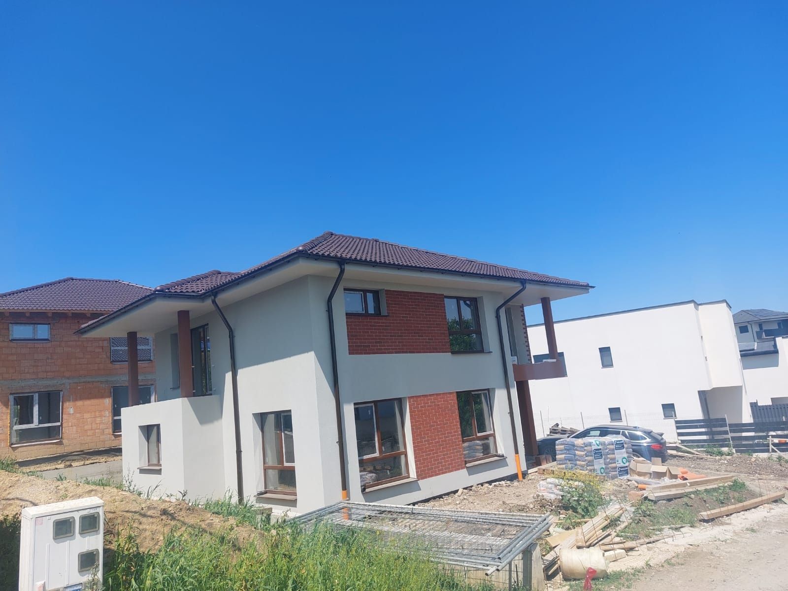Eficienta energetica NZEB- Semipasive 2 case -DEZMIR - APAHIDA