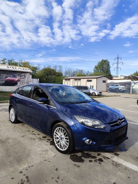 Ford focus 1.6 benzina..2012