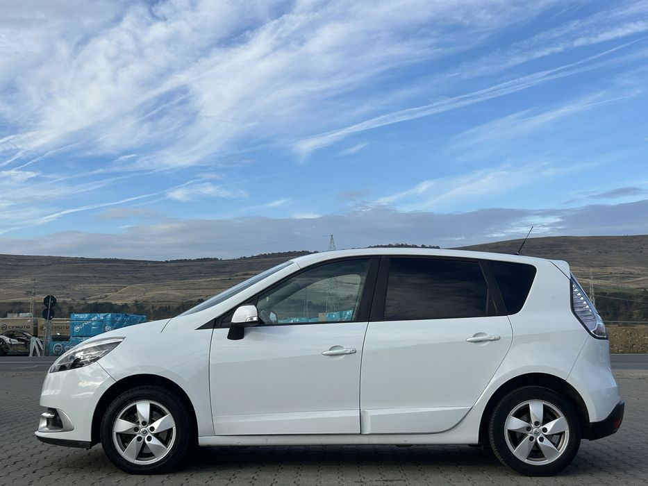 Renault Scenic 1.5dci -2013-l - 230000 km