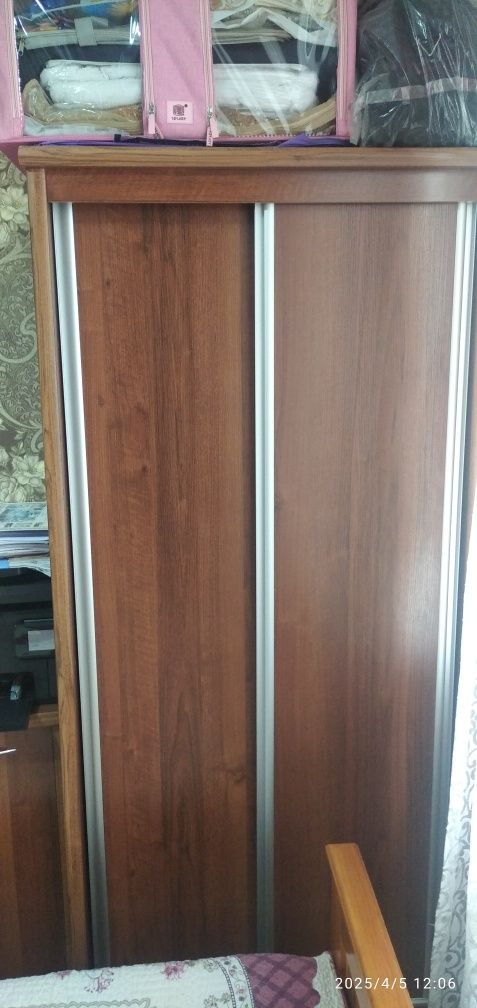 Uyga kerak bo'ladigan mebellar