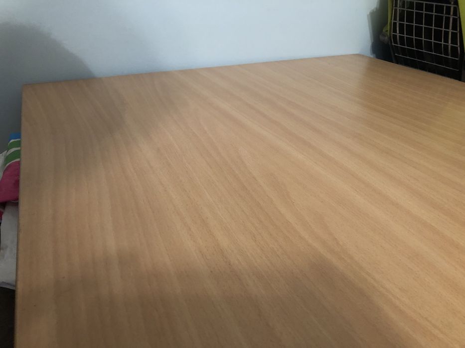 Офис, ученическо бюро