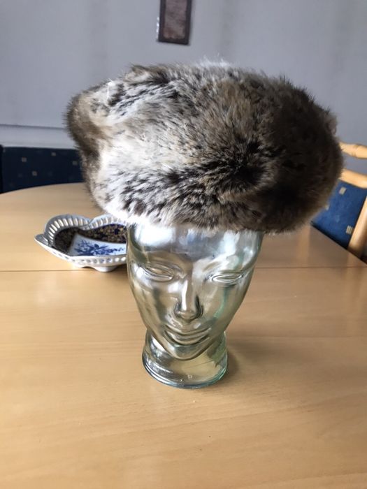 Естествен косъм -яки,шапки и чантичка