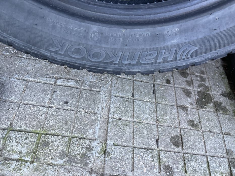245/45/19 Hankook