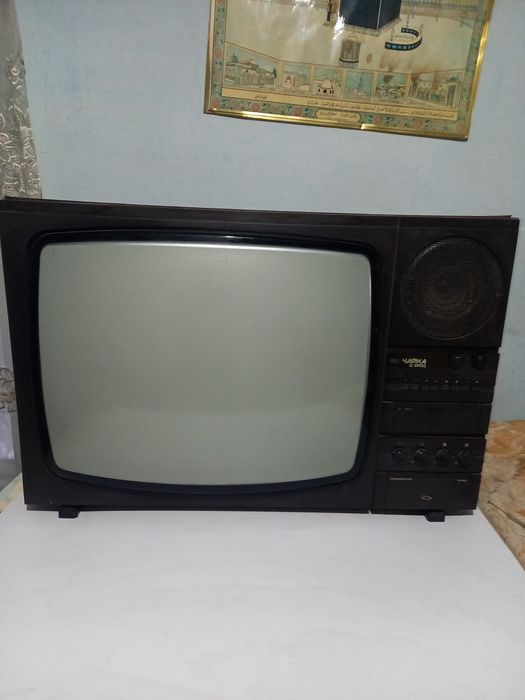 Телевизор, 1987 года, в хорошем состоянии, цена договорнная