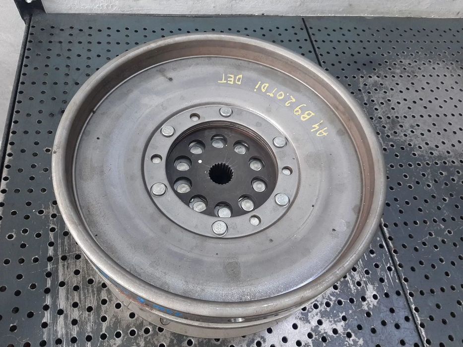 volanta masa dubla 2.0 tdi det audi a4 b9 8w a6 c8 0ck105317ak