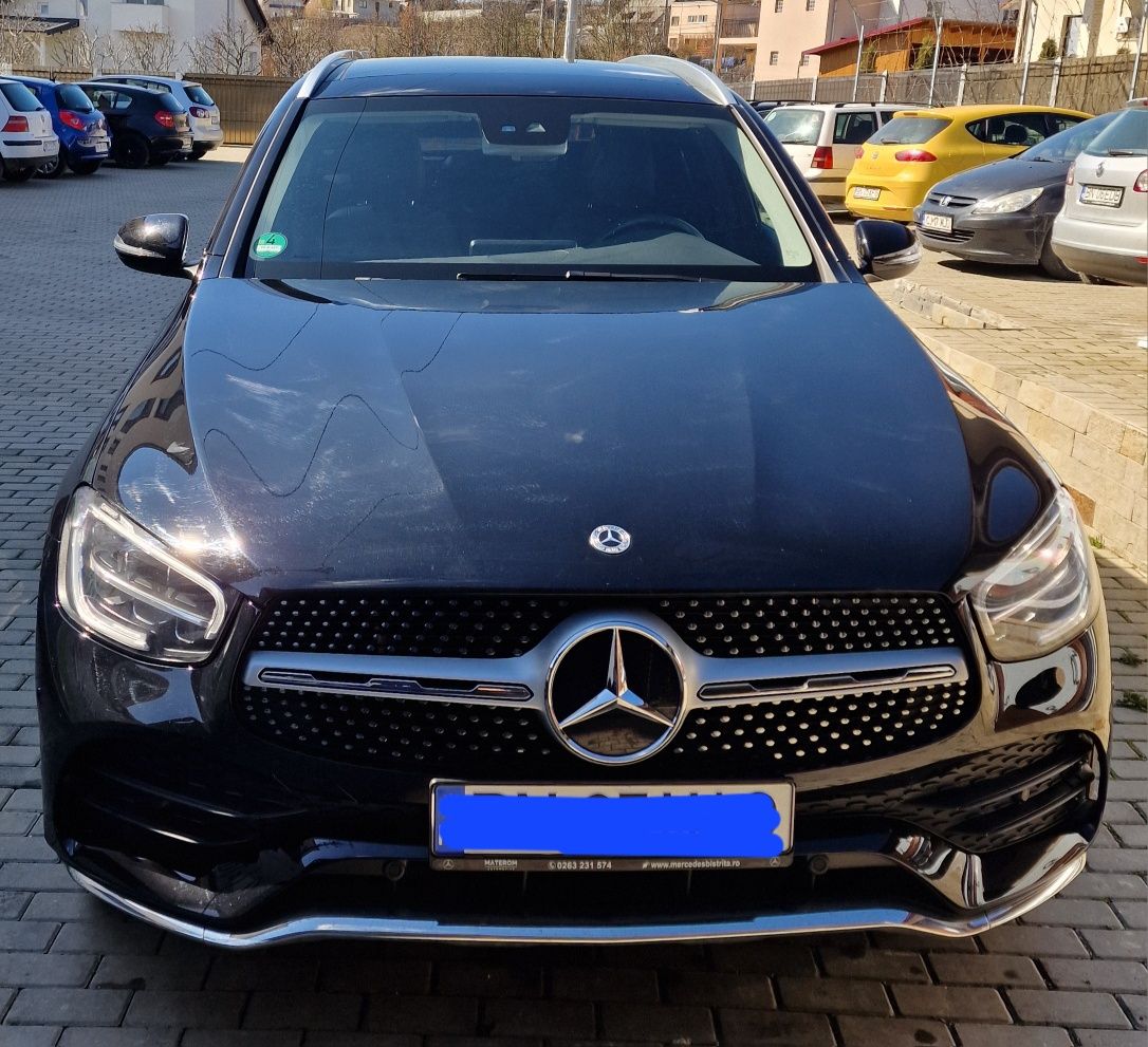 Vând Mercedes GLC 300 4 Matic,Hibrid