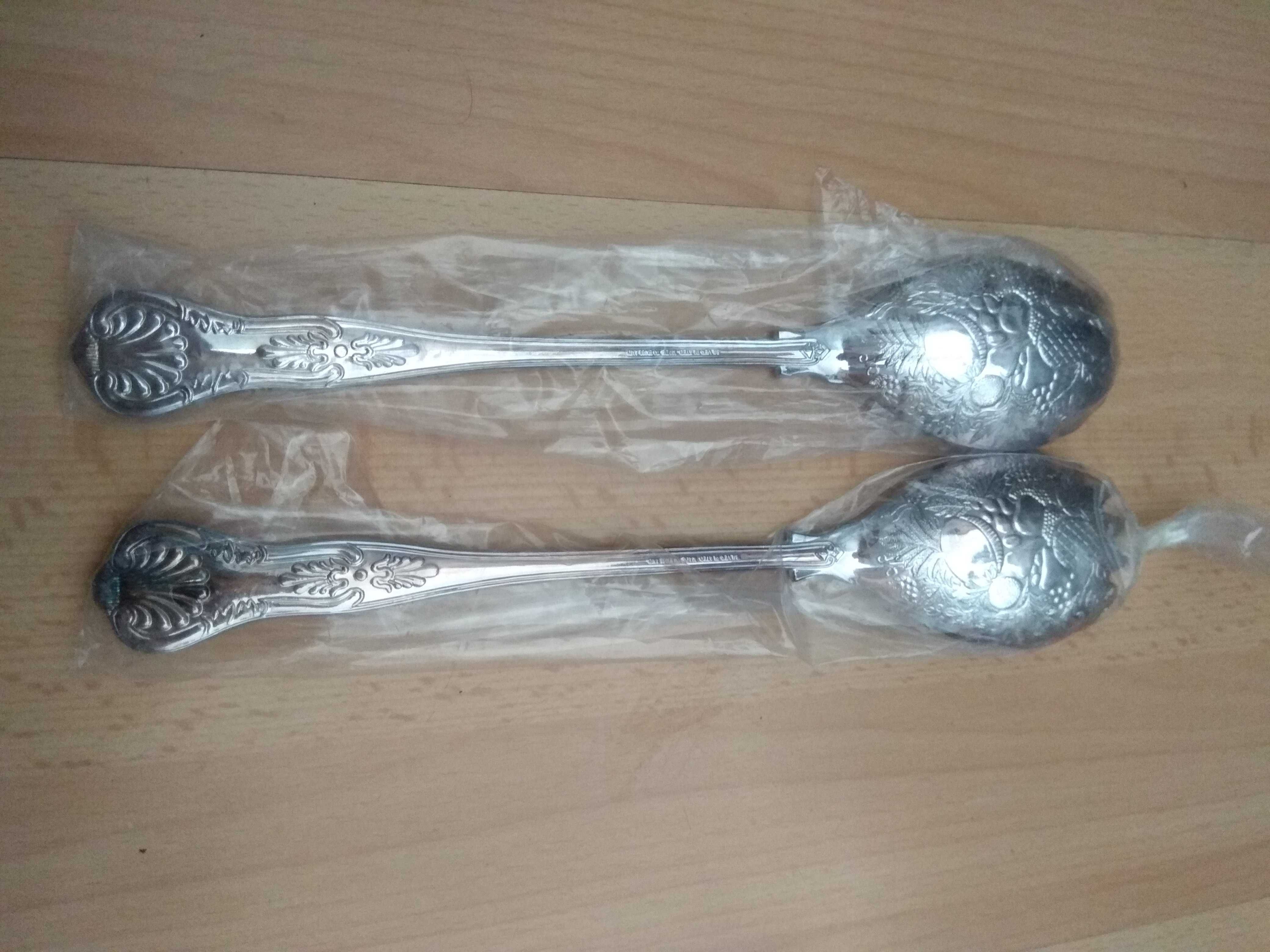 Английски посребрени салатни прибори