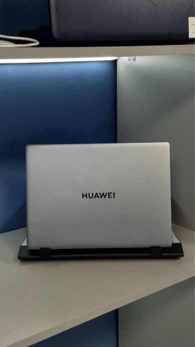 Huawei MateBook D14