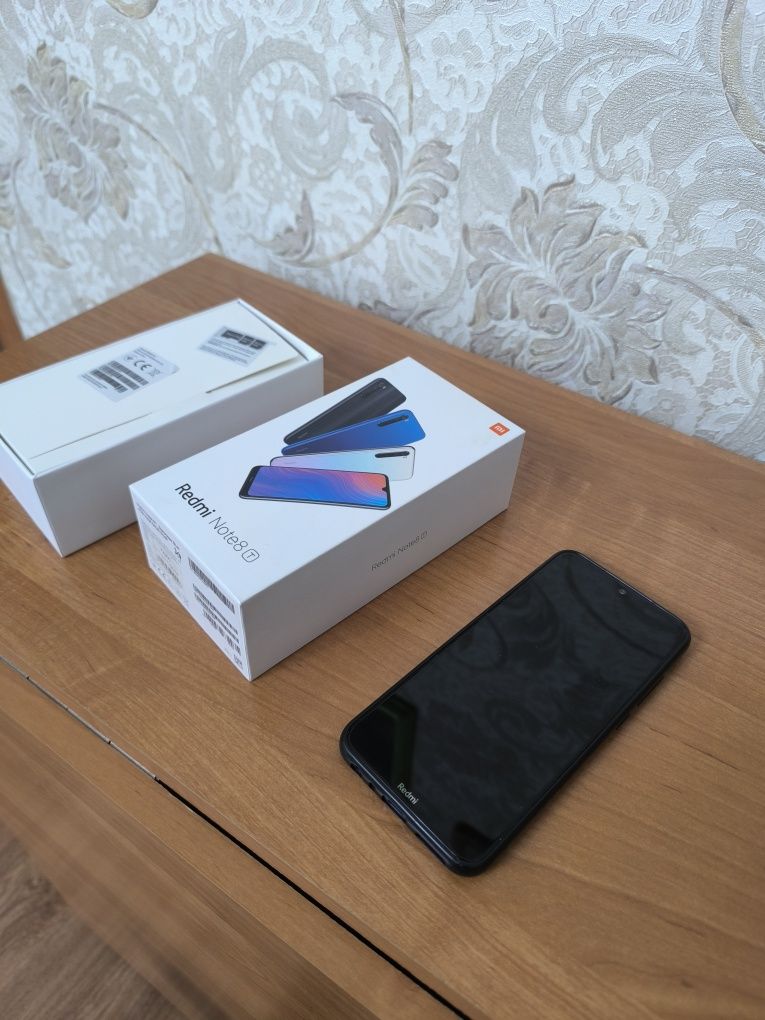 Редми ноут 8т продам