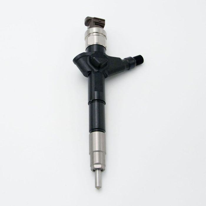 injector compatibil denso 095000-0611