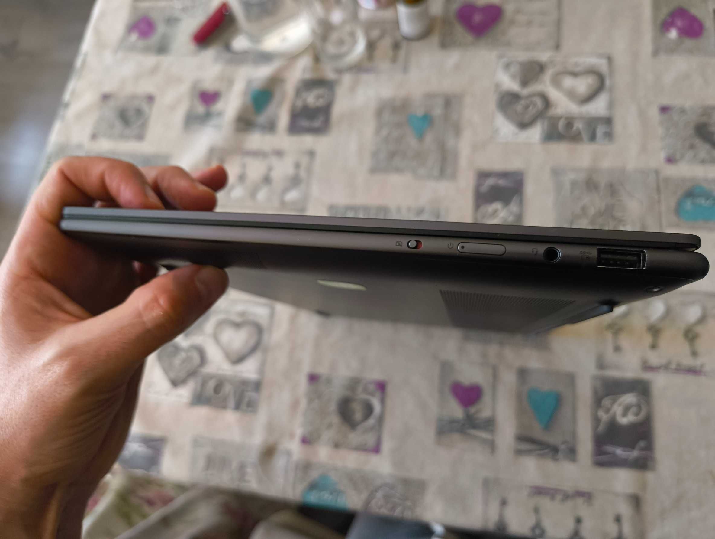Lenovo Yoga Pro 7 Ryzen 7 7840HS/16 RAM/1TB SSD