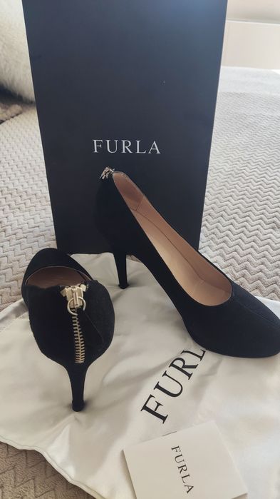 Furla Много елегантни обувки на ток