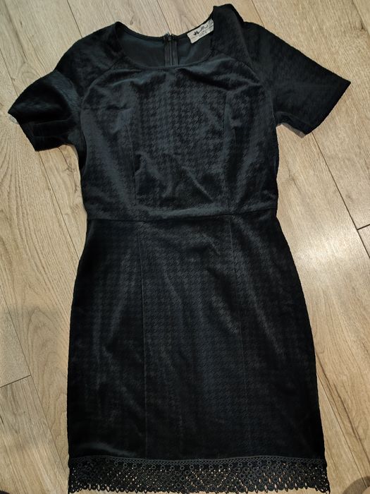 Rochie neagra catifea