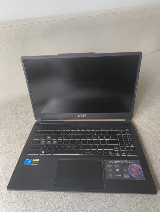 MSI Cyborg 15 A12VE