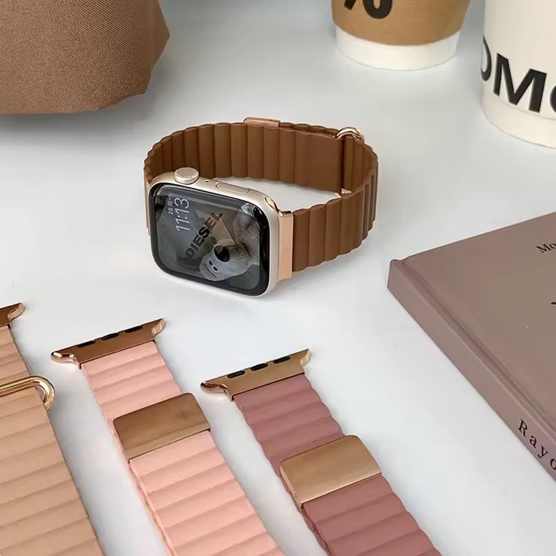 Кожена каишка с магнит за Apple Watch ULTRA/SE2/SE/10/9/8/7/6/5/4/3