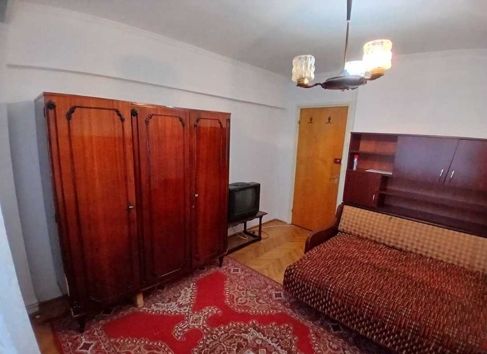 Apartament 3 camere, Craiovei, decomandat, Pitesti (proprietar)