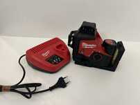 Milwaukee M12 3PL laser 360
