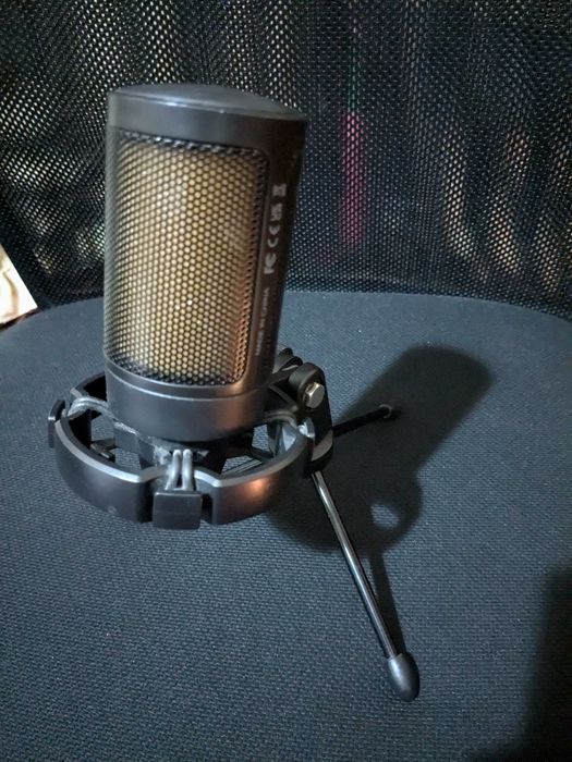 микрофон fifine ampligame a2