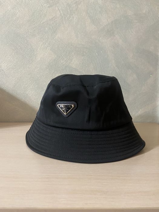 продам Панаму prada