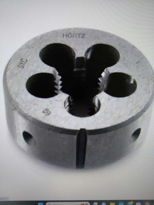 Клейма буквы и цифры и другой инструмент