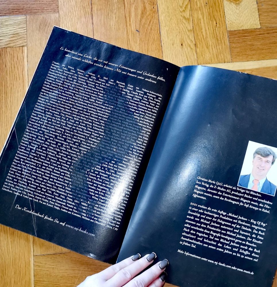 Книга Майкъл Джексън Michael Jackson подписана автобиография на немски