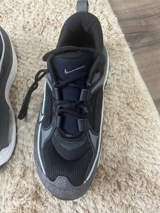 Маратонки Nike Air Max Bliss 38