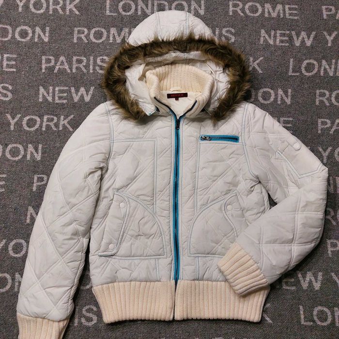 Ново топло яке, австралийска марка REVIEW