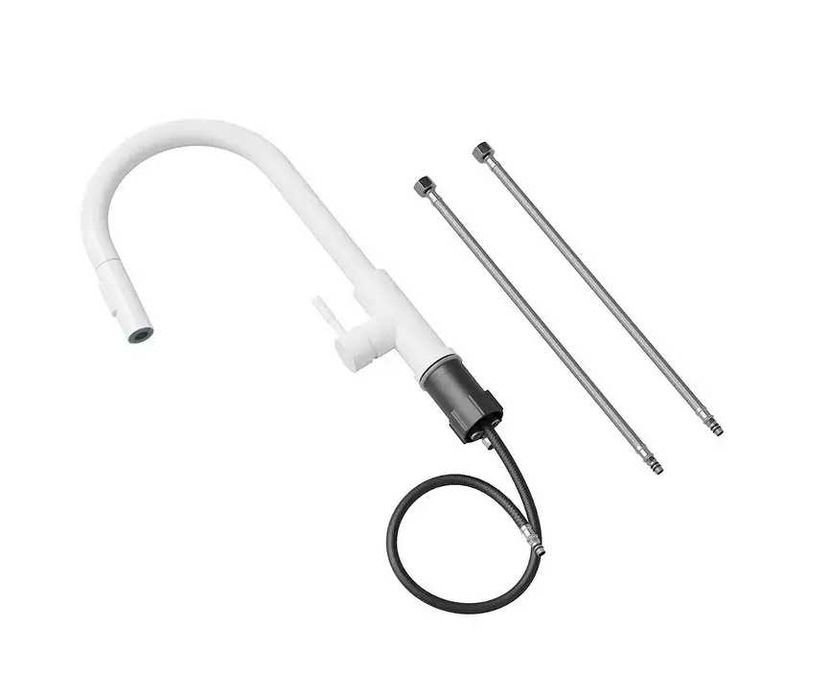 Бял смесител за кухня с издърпваща се глава и 2 режима на струя - 9600