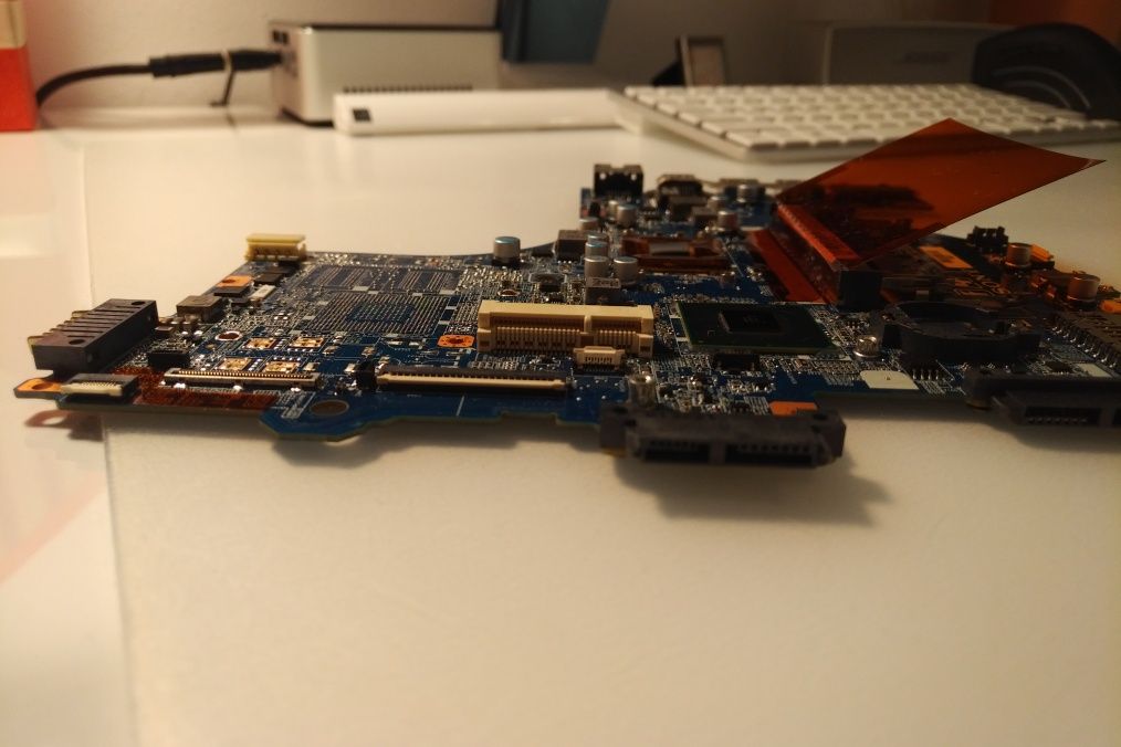 Vand placa de baza pentru laptop Sony Vaio