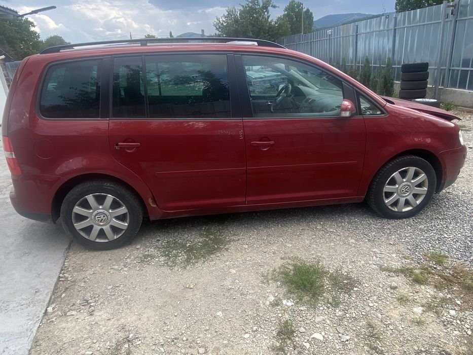 VW Touran 1.9tdi на ЧАСТИ
