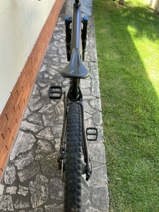 Bicicletă Specialized Stumpjumper EVO Comp 2022Carbon 29” – Mărime S3