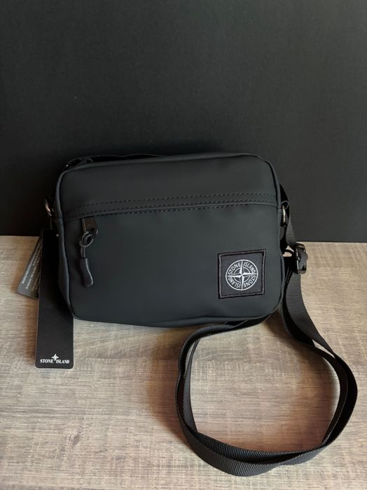 Stone Island чантичка черна