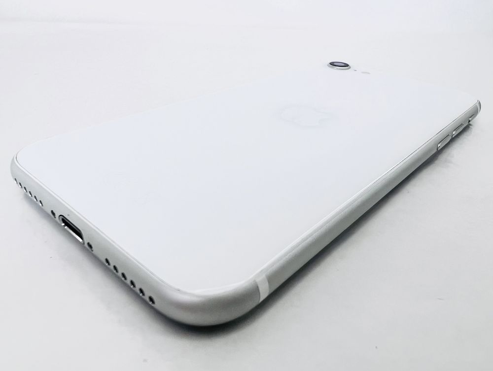Apple iPhone SE 2020 64GB White 92% Батерия! Гаранция!