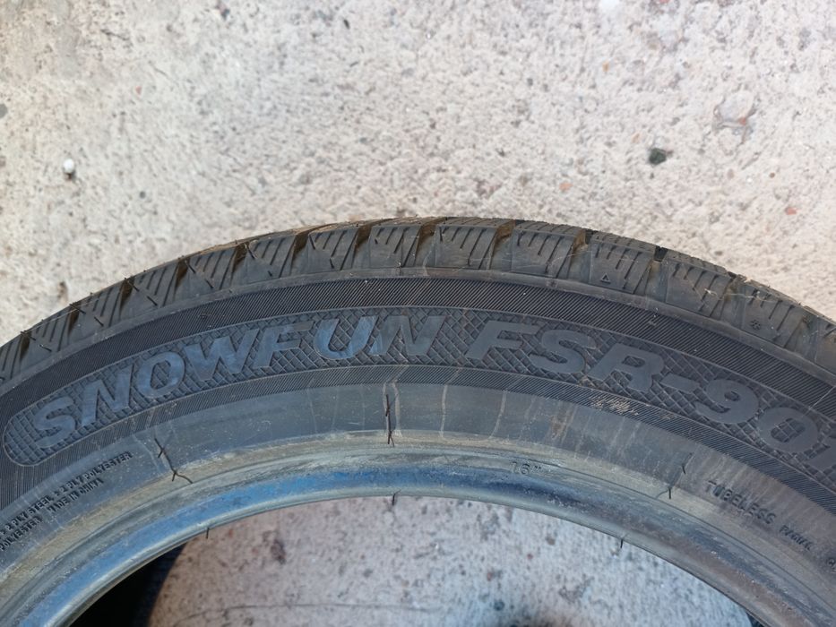 Гума Fortune, зимна 205/55R 16, 1 брой.