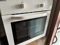 Продам или обмен варианты встраиваемую электродуховку Beko