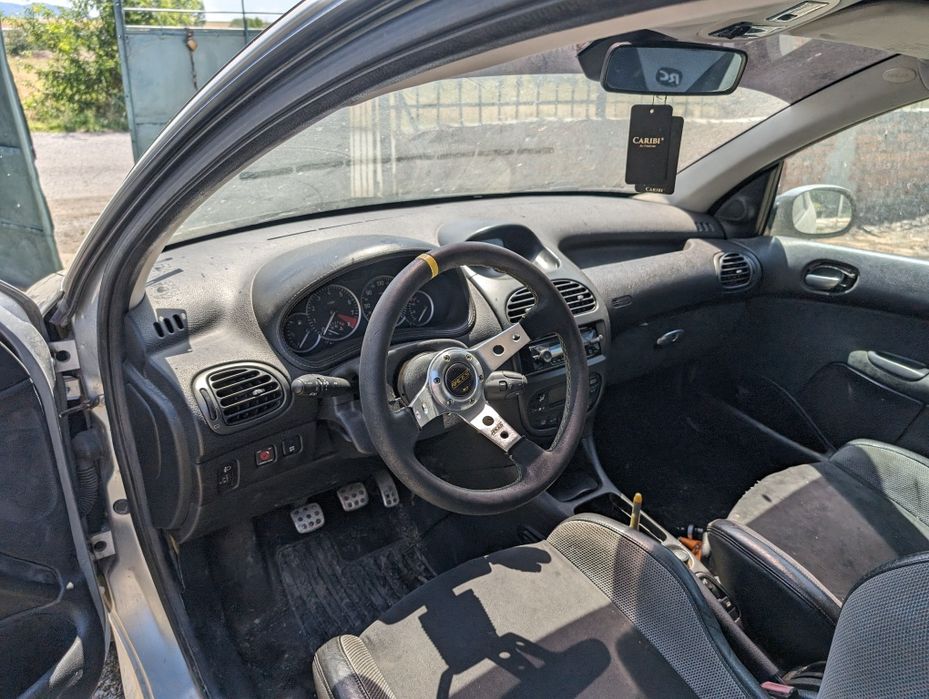 Продавам Peugeot 206 RC на части