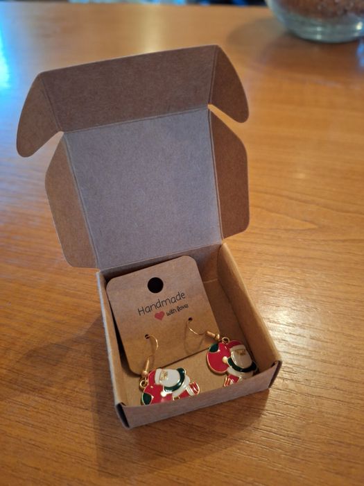 Ръчно изработени, коледни обеци